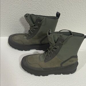 UGG Ladies Olive Lace-Up Boots